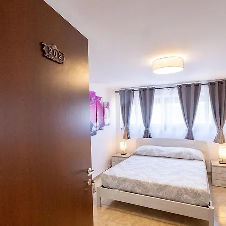La Casa Di Lally فيانو رومانو